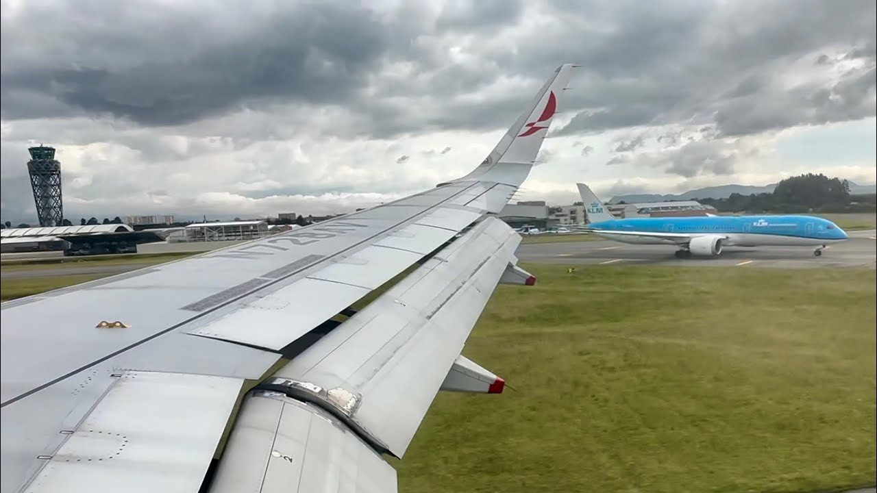 Aterrizaje 4K en El Dorado Bogota Airbus A320 de Avianca