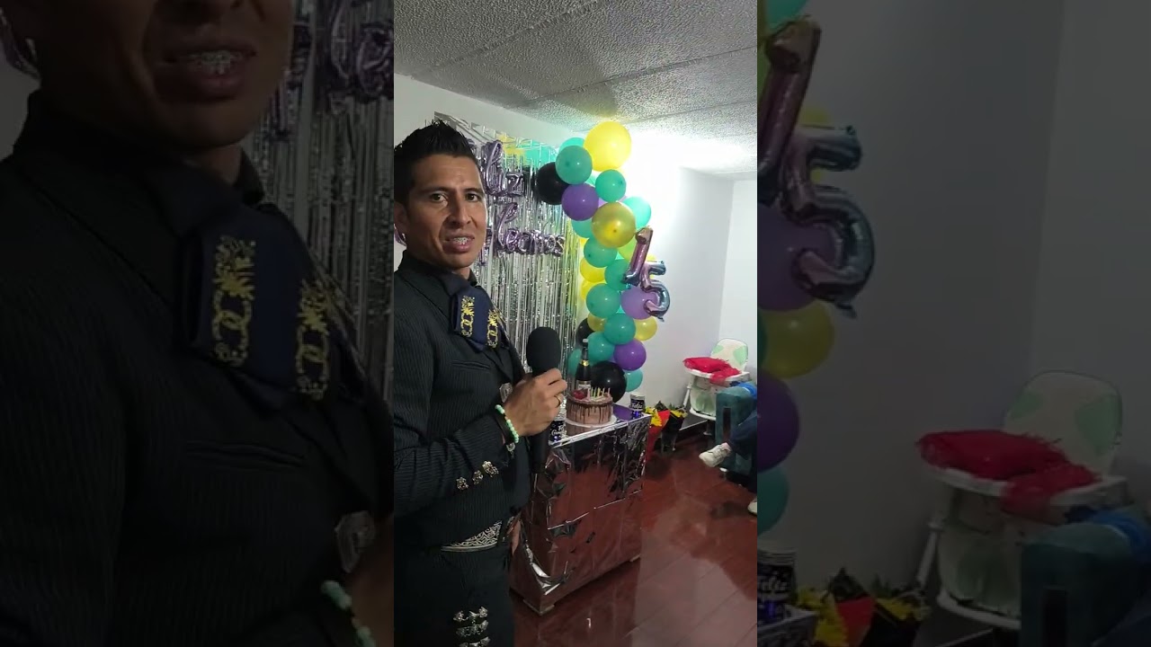 Cumpleaños de María en sus quince años 