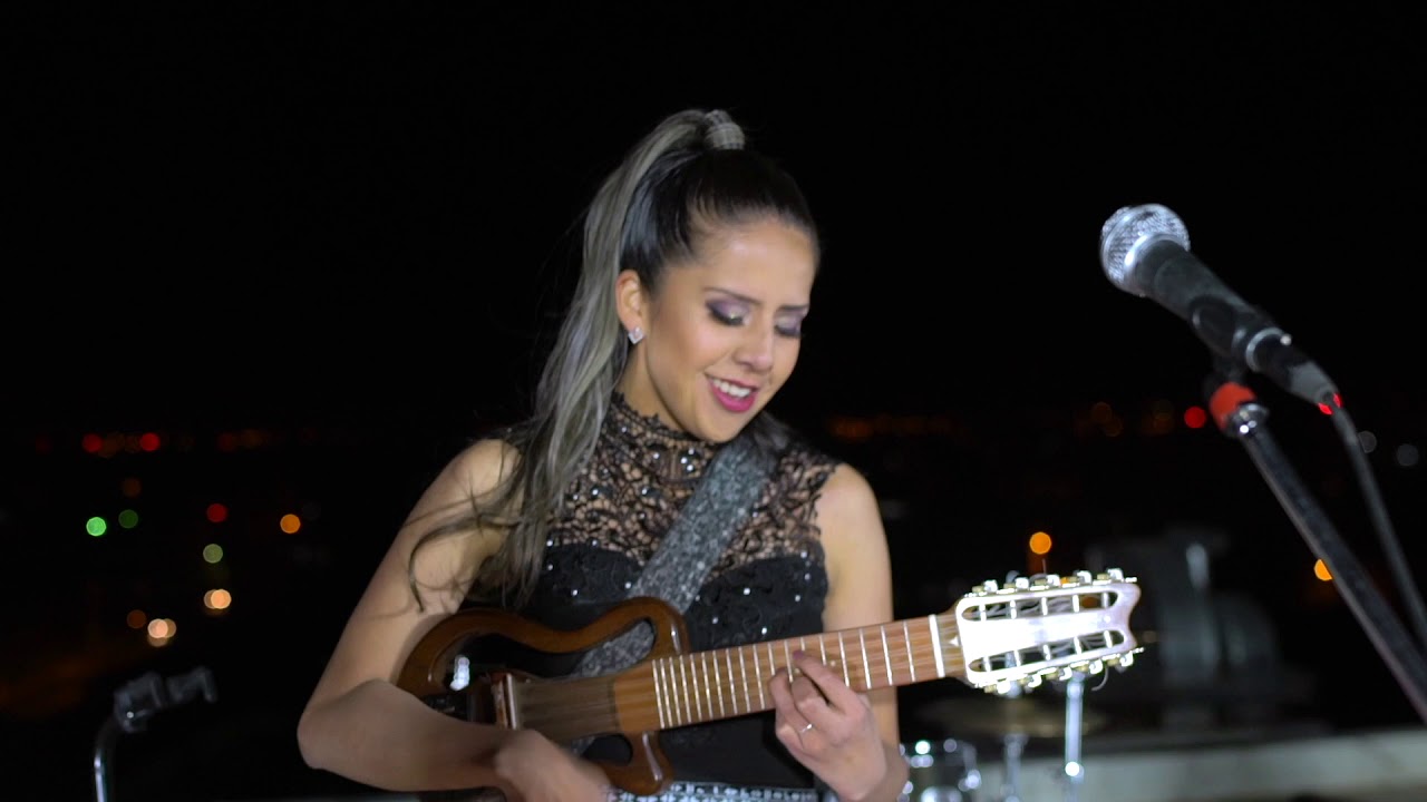 DiVerso - Y qu&eacute; de m&iacute; / RESILIENCIA LIVE