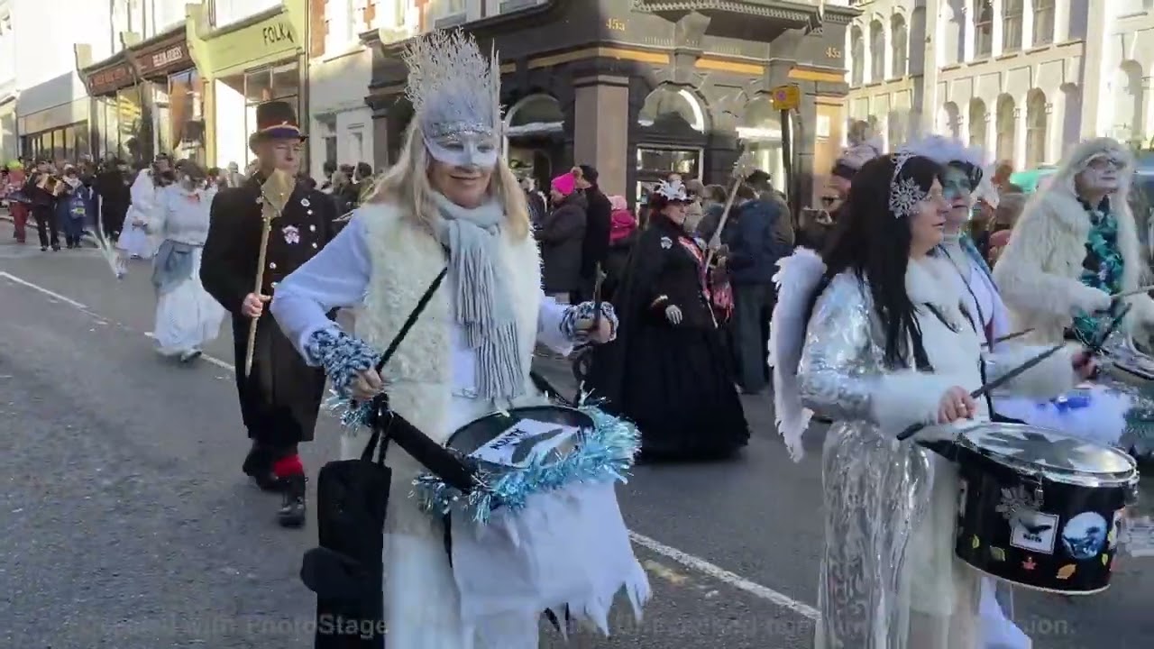 The procession at St Leonard’s FrostFair 25  November 2023