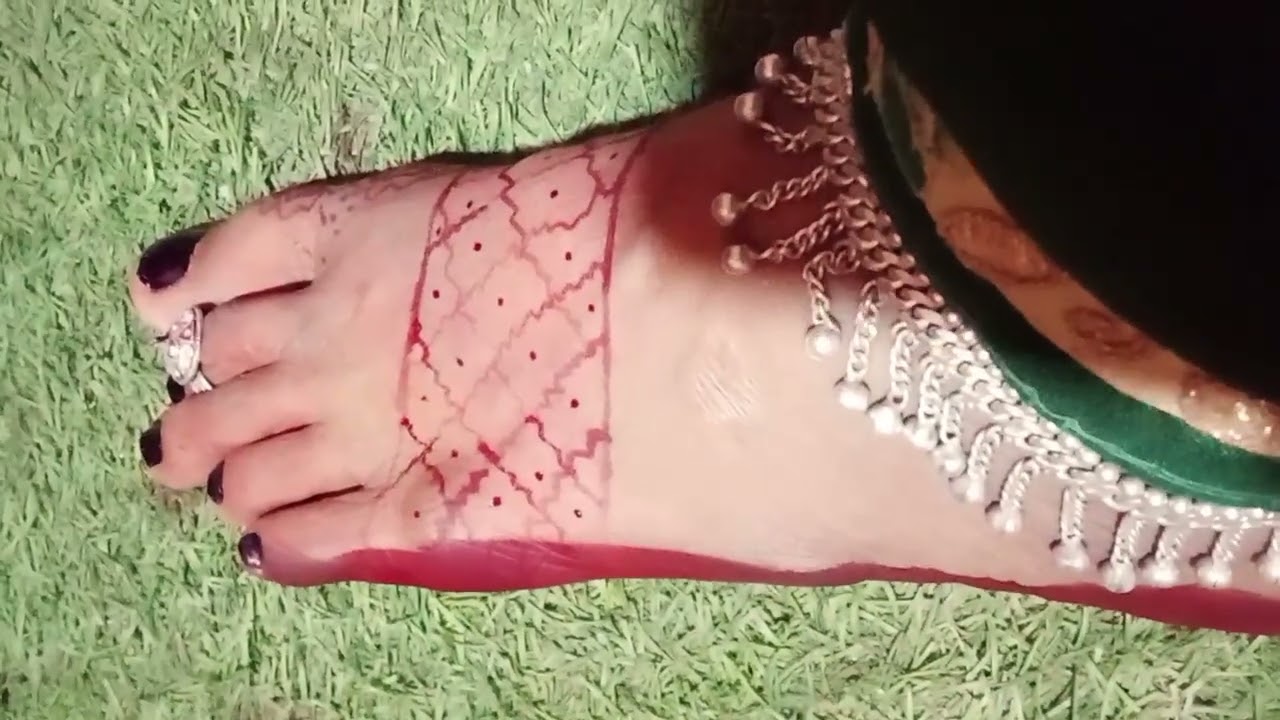 Karva# chauth# ke #special# alta# rang# se design# banaye#🙏🙏🌹🌹