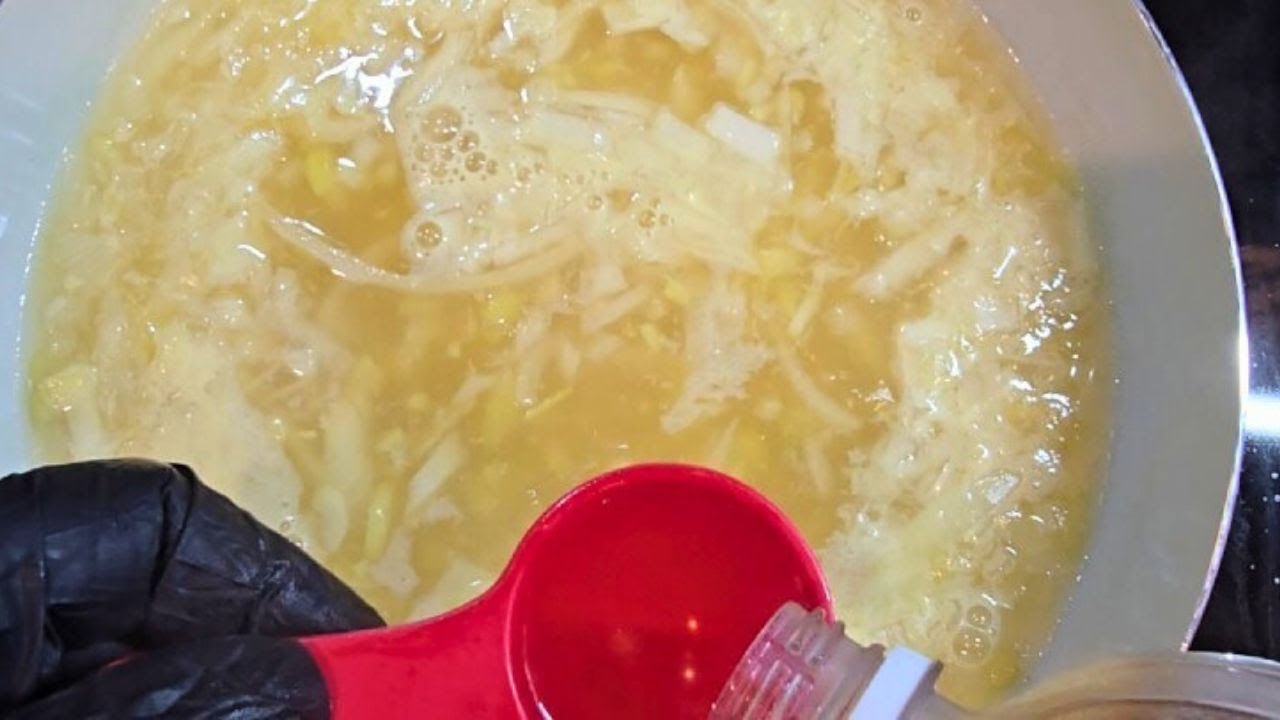 Soothing Onion Broth Soup for Colds & Congestion