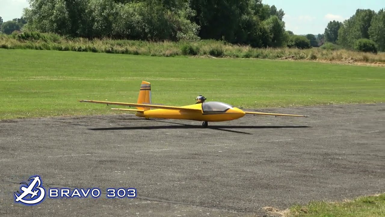 RC Jet Turbine Gliders Swift S1 Formation Insanely Fast Jet Glider : Woodspring Wings 2022