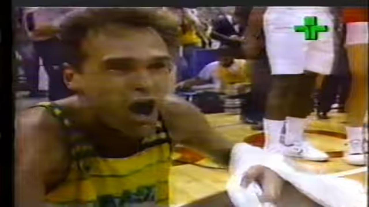 Basquete - Brasil medalha de ouro no Pan - minuto final - 1987