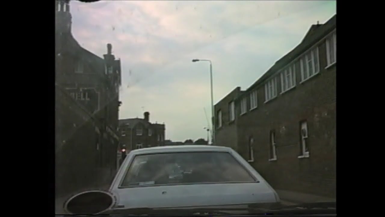 Hounslow High Street drive 1987 - Bell Road - Lampton Road - new Treaty Centre