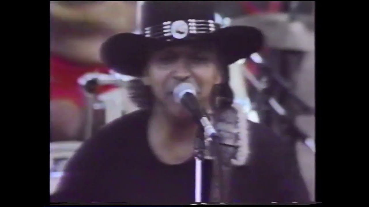 Redbone Live at Laurel Canyon   Witch Queen of New Orleans