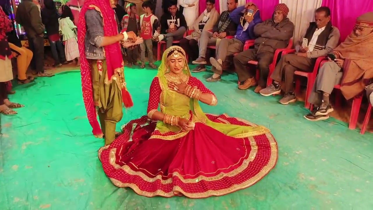 Sajan Sajan Teri dulhan sajaungi, sabhi ladkiyo ka sabse best song.