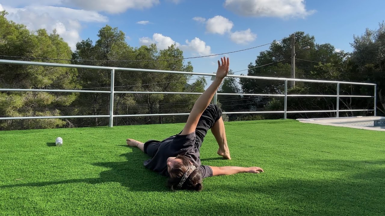 HIP MOBILITY | SPINE TWIST (Chest and Sacroiliac stretch) — for DANCERS | IAB Health Clinic