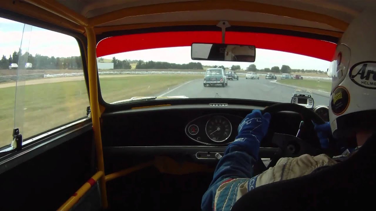 Mini Oz 50 Graham Russell almost overtakes whole field!