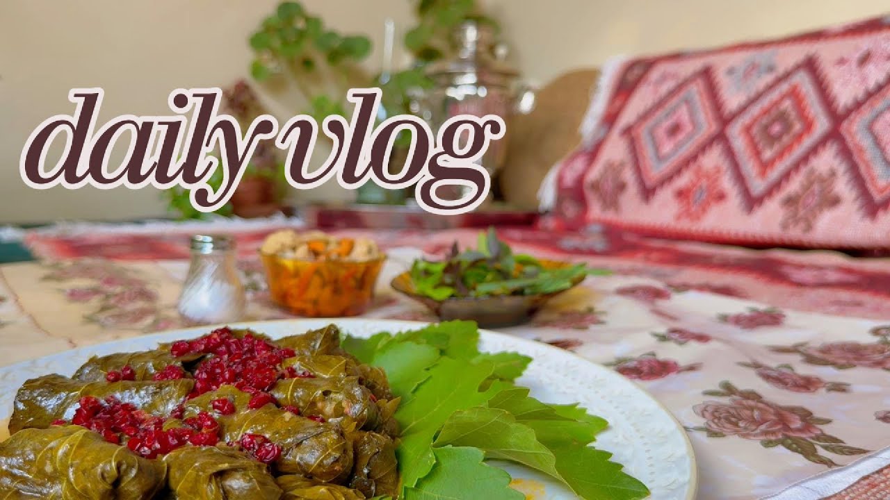 Delicious Stuffed Grape Leaves. Homemade Food. get ready to make this dish with me. دلمه برگ مو