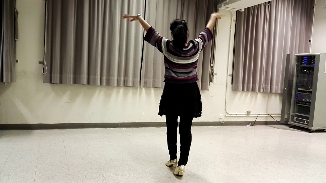 鳳凰飛，背面示範