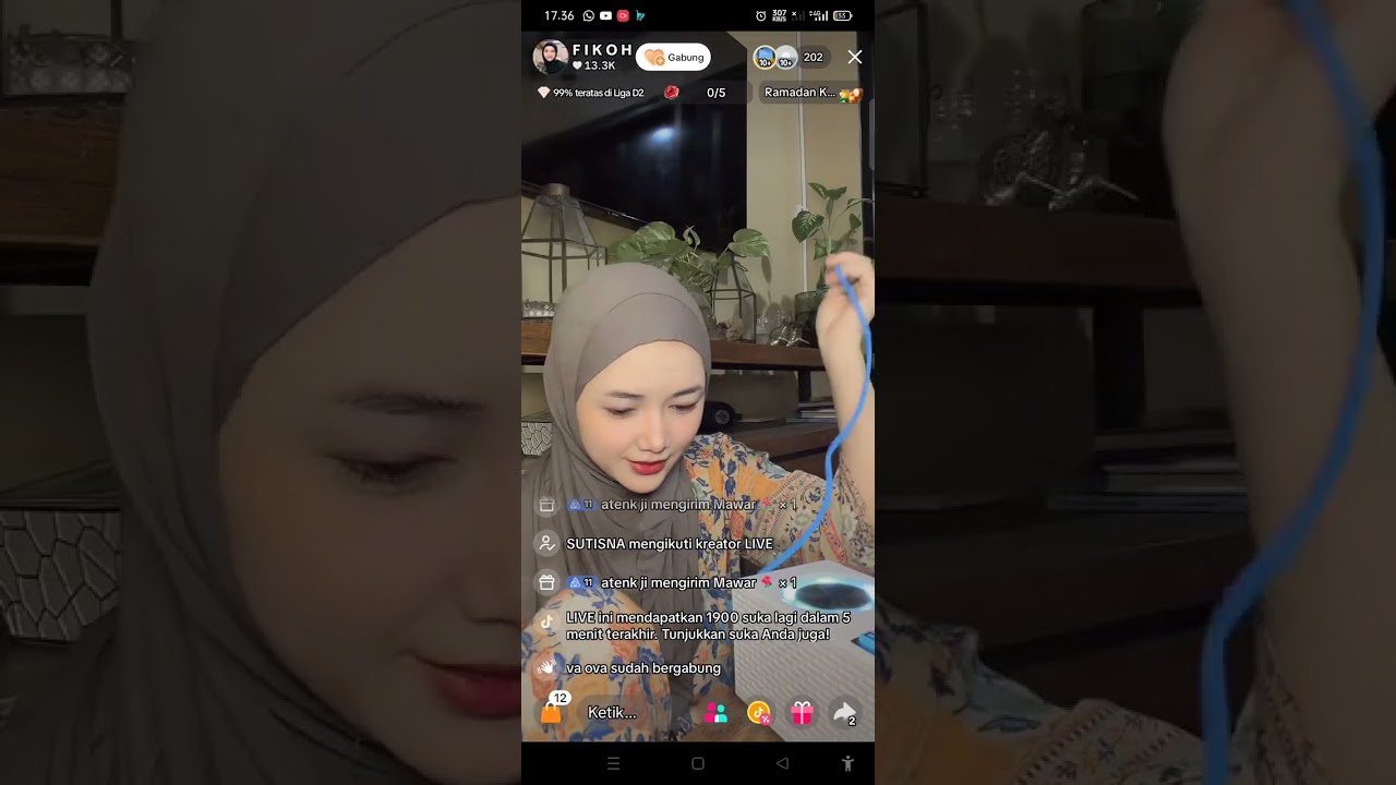 FIKOH MASIH PERSIAPAN MAU LIVE NYANYI 😄