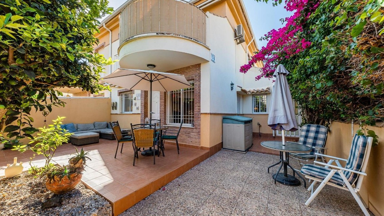 Garden Sweets Chalet | Torrevieja, Spain | Hotel Review 🏨