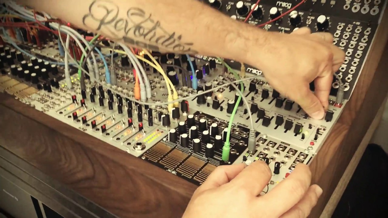 Sébastien Léger - Live Modular Freestyle