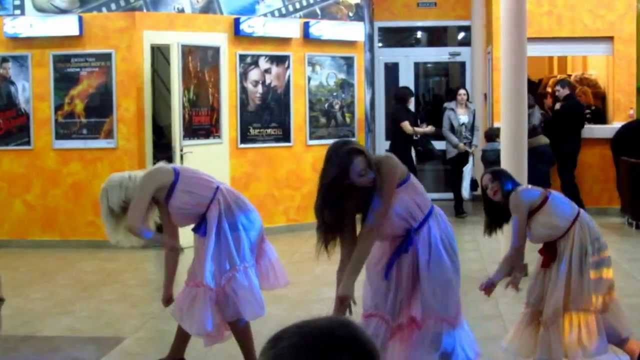 Выступление в Цуме**Группа 