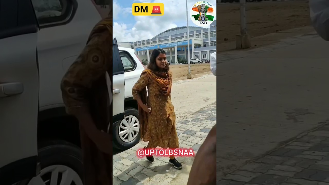 DM MAM ROYAL ENTRY ❣️ UPSC BEST MOTIVATION VIDEO❣️#upsc #upscmotivation #motivation #ias #dm #shorts