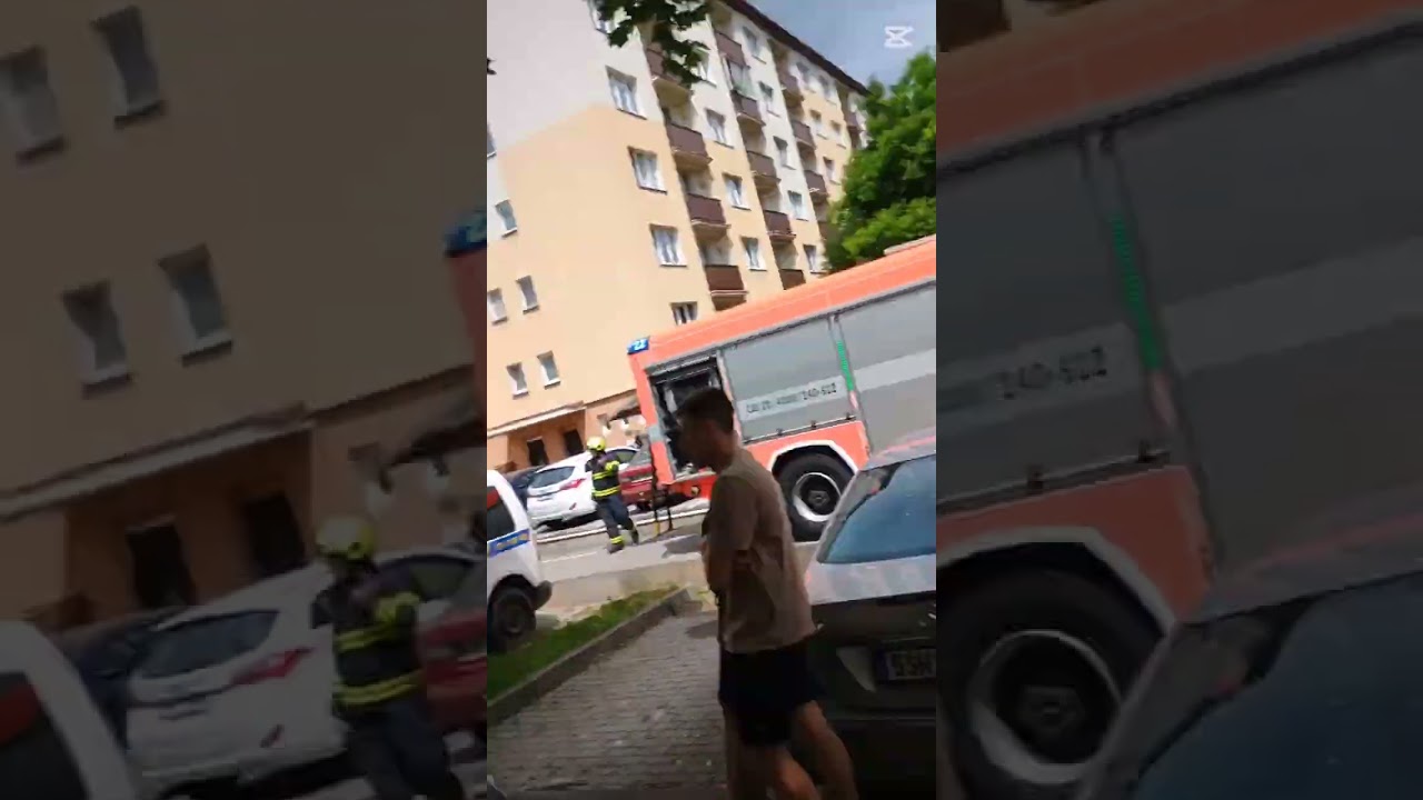 Hořel byt, Čelákovice rumunska #hasiči