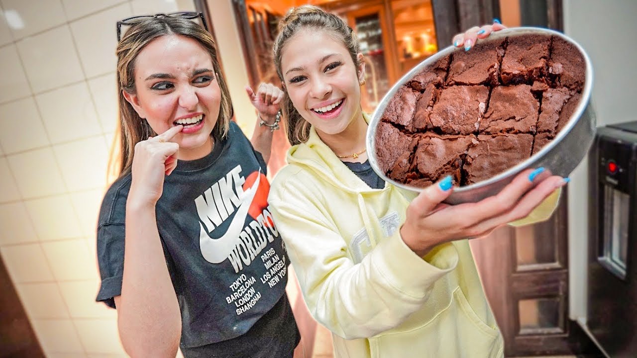 FIZEMOS UM BROWNIE E DEU RUIM!!