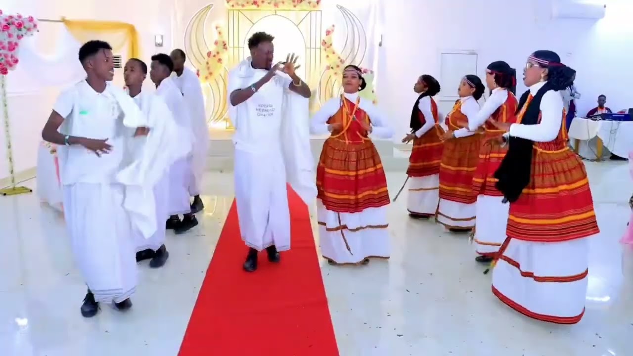 Ciyaar Dhaqamed [ Hirwo Djabuuti