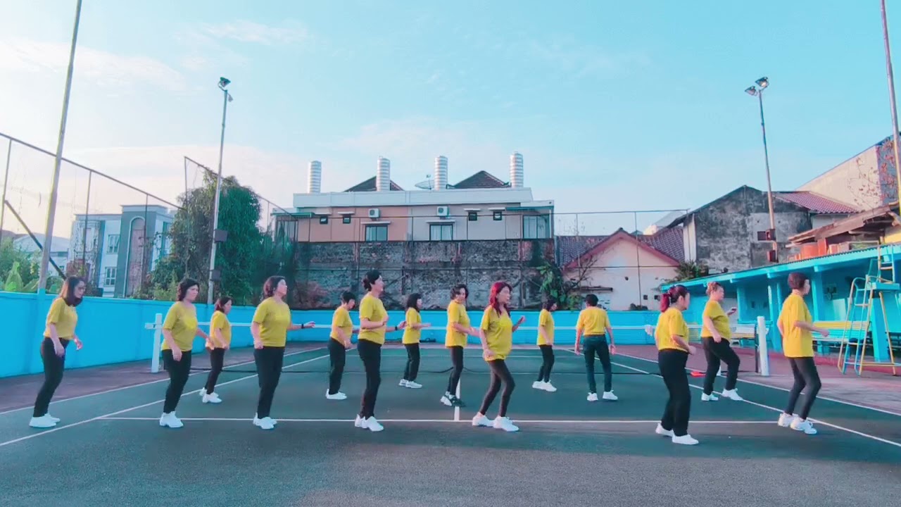 Kiss Me Quick - Line Dance / Demo : Rajawali Line Dance Club Palembang