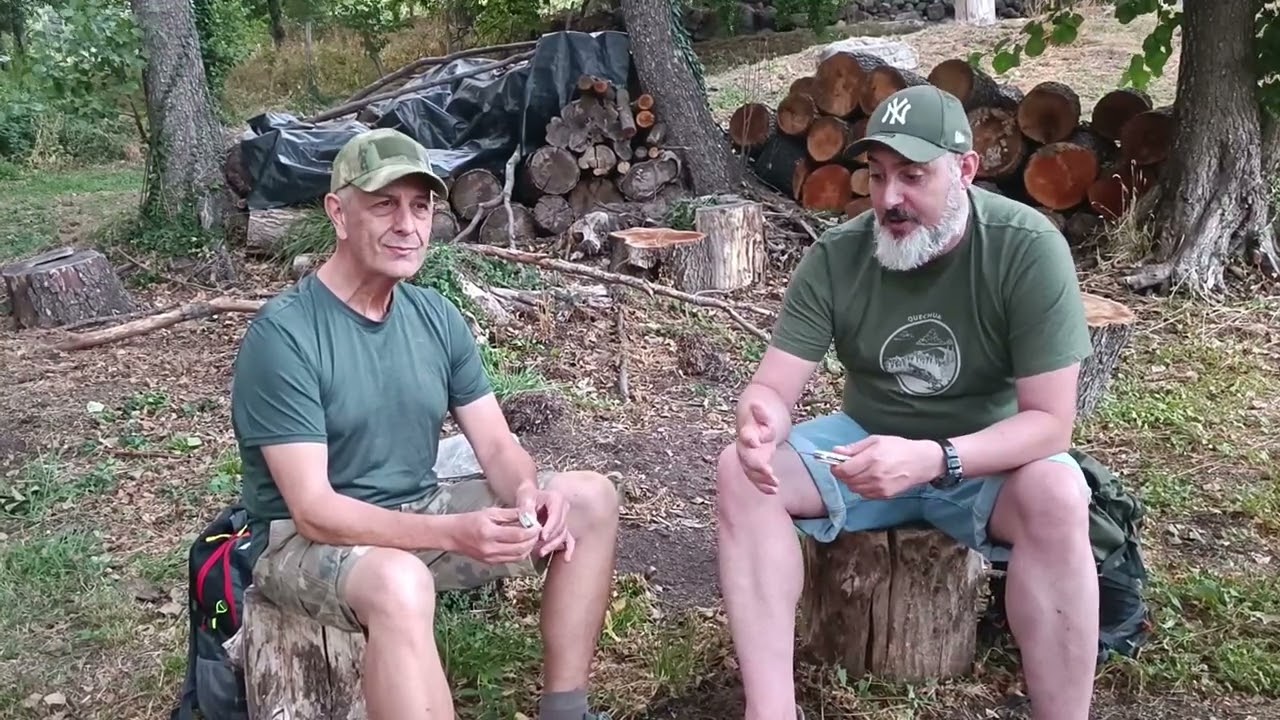 NAVAJA J&V BELUGA, la mano de Juan y el estilo de Alberto.