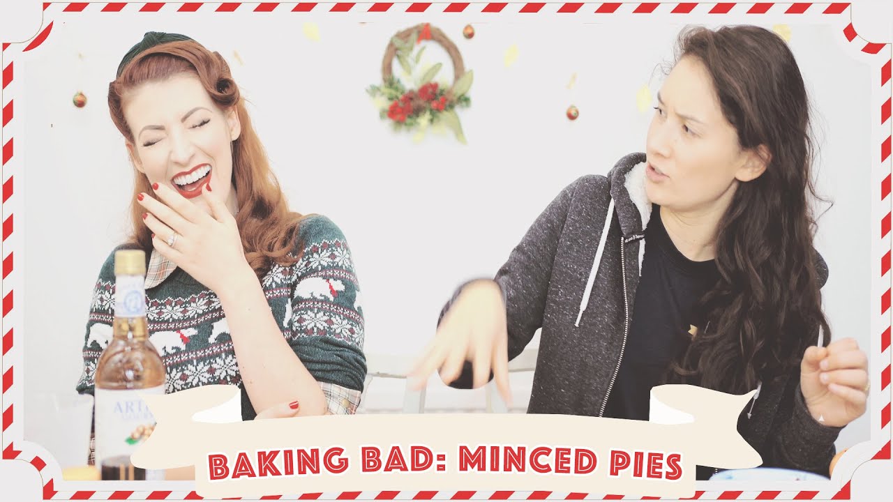 Baking Bad with Jessie and Claud: Mince Pies ~DRAMATIC~ // Vlogmas 2019 Day 7