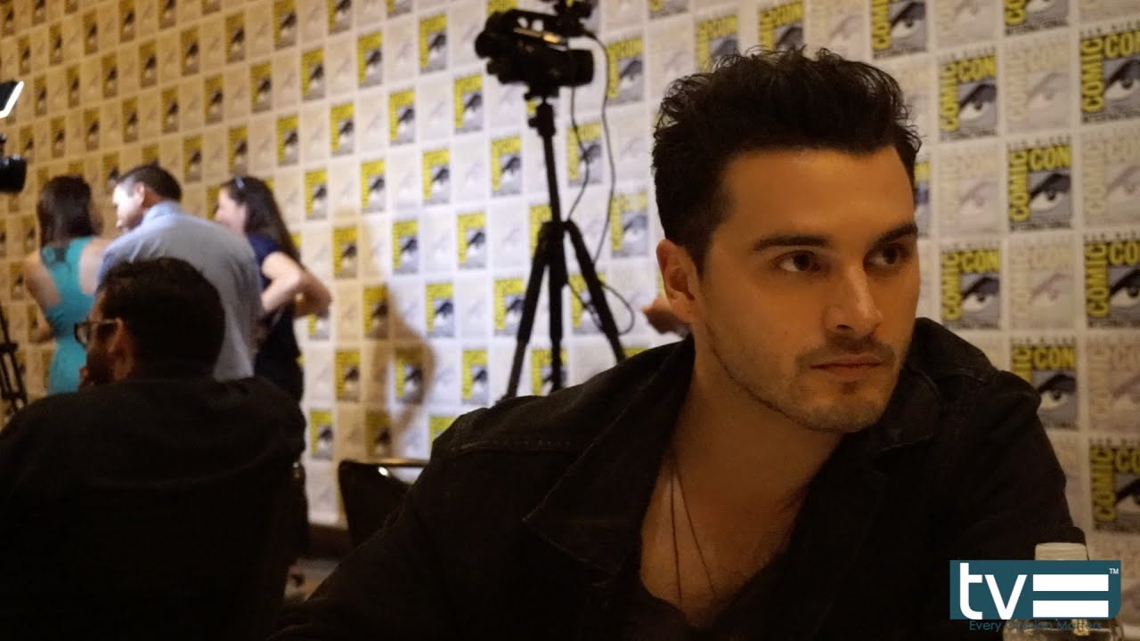 Michael Malarkey Interview - The Vampire Diaries Season 7