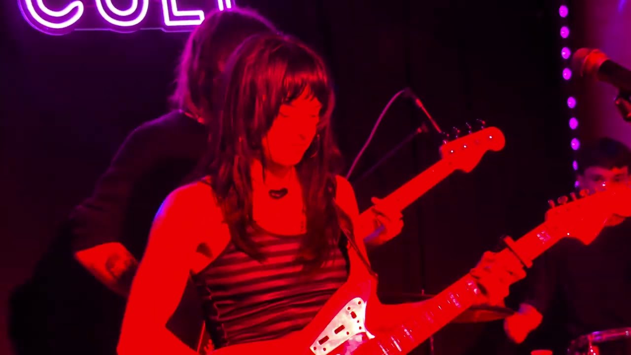 Yasmin Coe - Good In My Clothes [Live at the Rat & Pigeon, 27/02/2026]