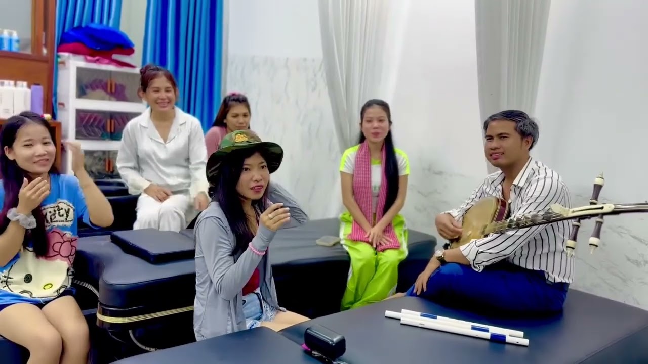 គន់មើលទៅមេឃ បទ(កងទ័ព) Version ចាបុីដងវែង🇰🇭🍀🙏