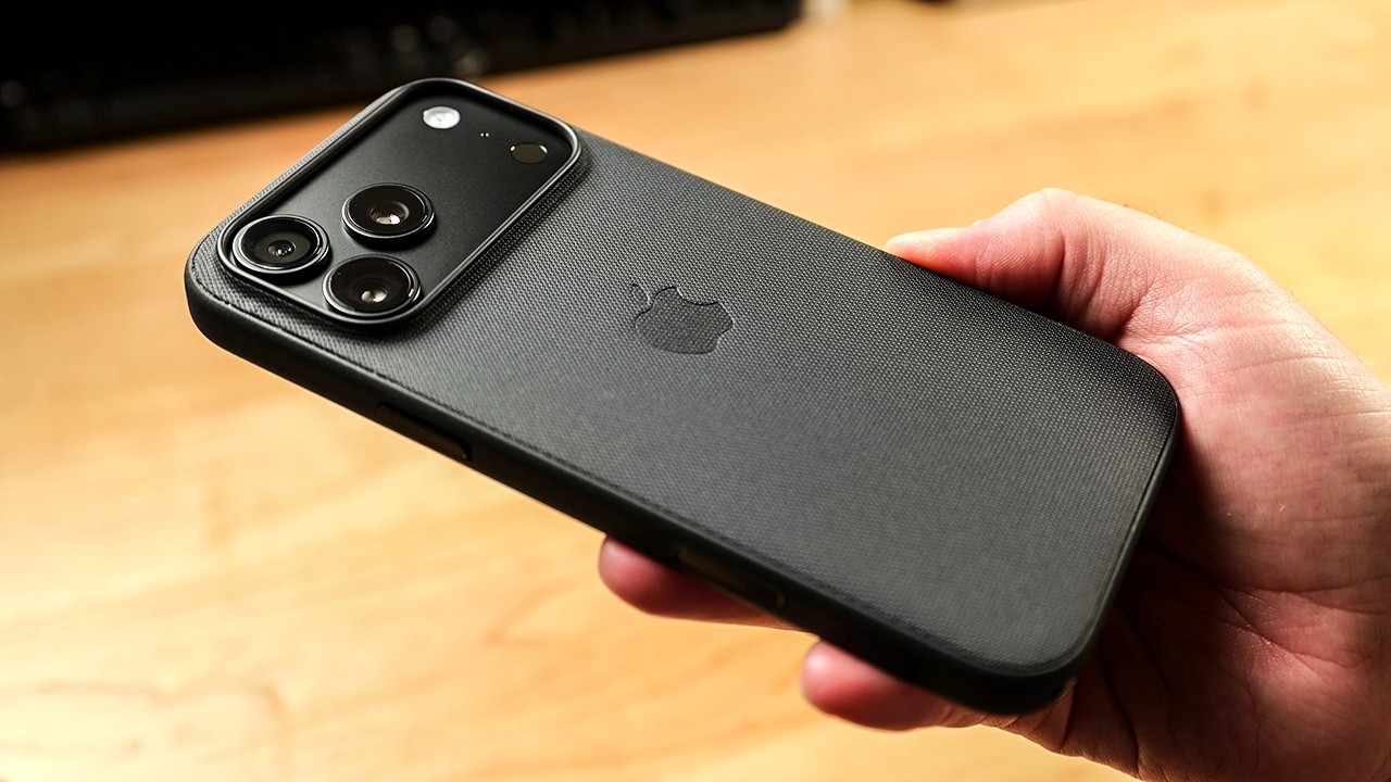 iPhone 18 Pro Black Unboxing - But I Respect Your Time (AMSR)
