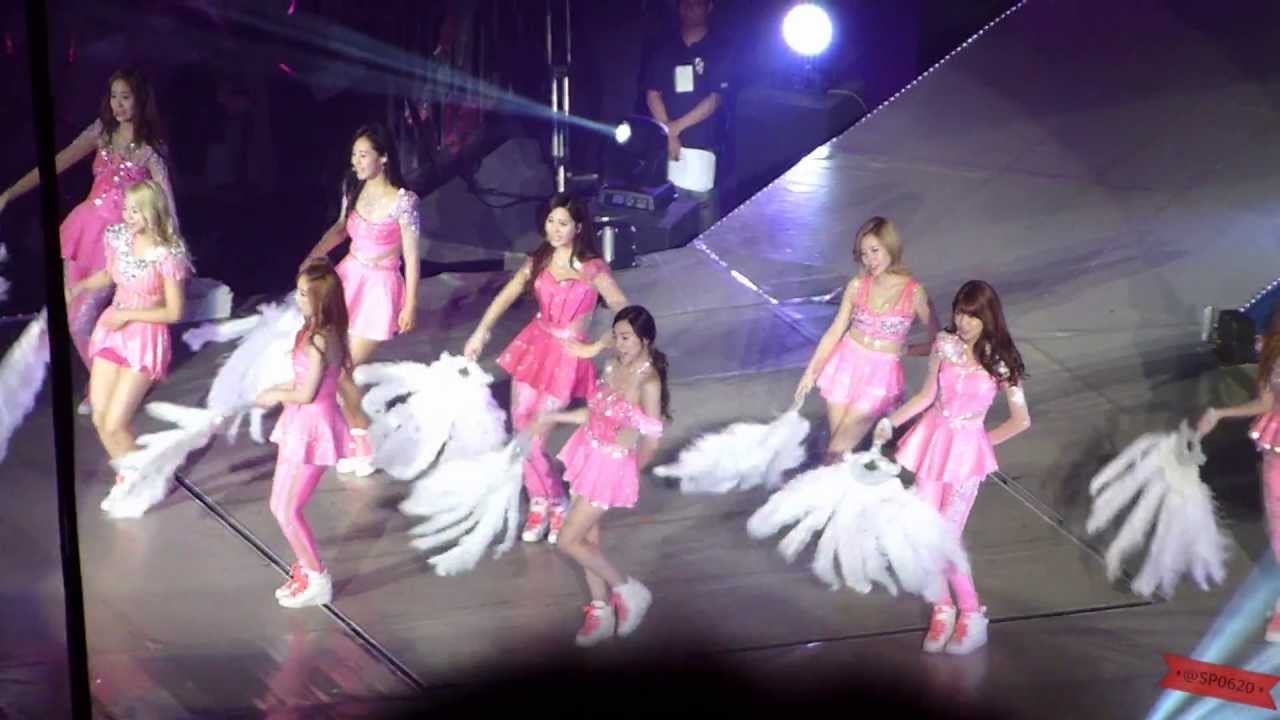 2013.07.20 SNSD - Say Yes(Tiffany) Girls&Peace World Tour @Taiwan