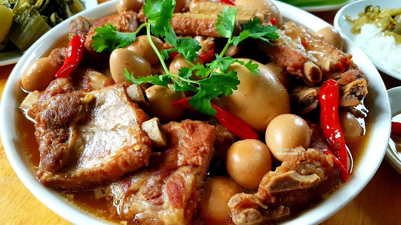 Thịt SƯỜN KHO TRỨNG cách nấu đơn giản nhất, thịt mềm thấm ngon cực hao cơm |Nhamtran FV