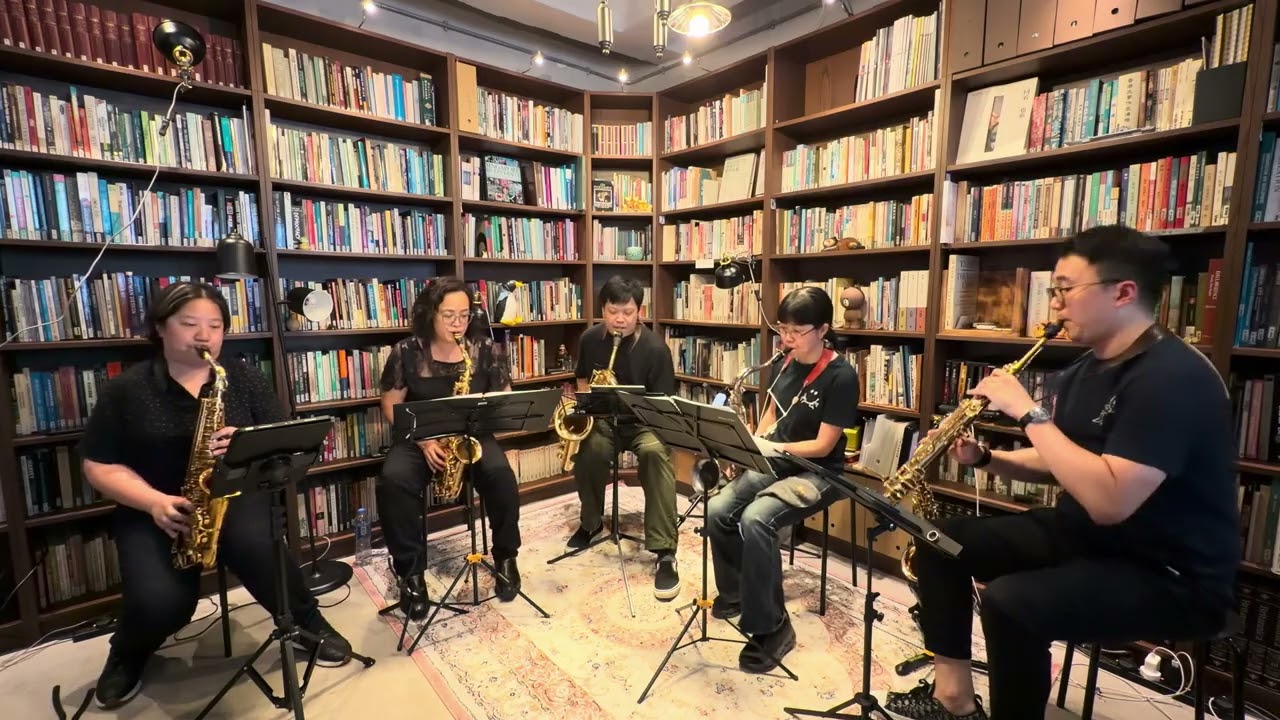 A Whole New World - Saxophone Quintet