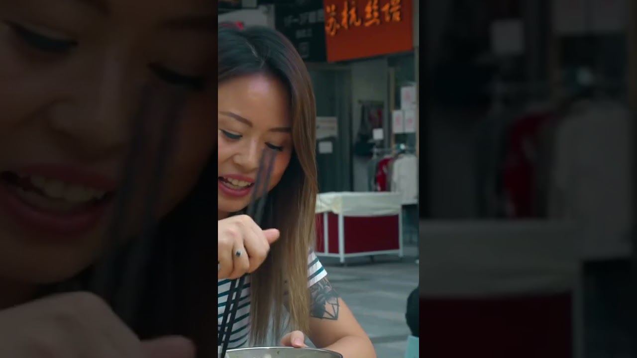 The Intestine Noodle King of Chengdu!