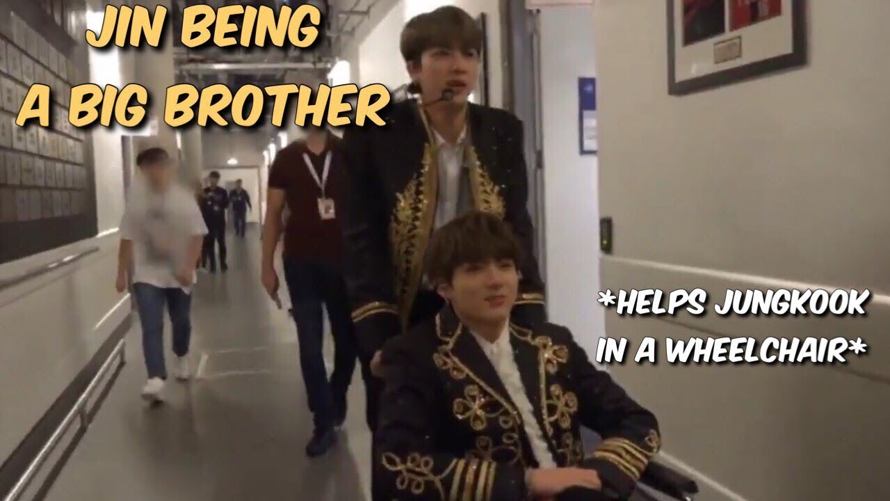 Джин был большим братом уже шесть минут.