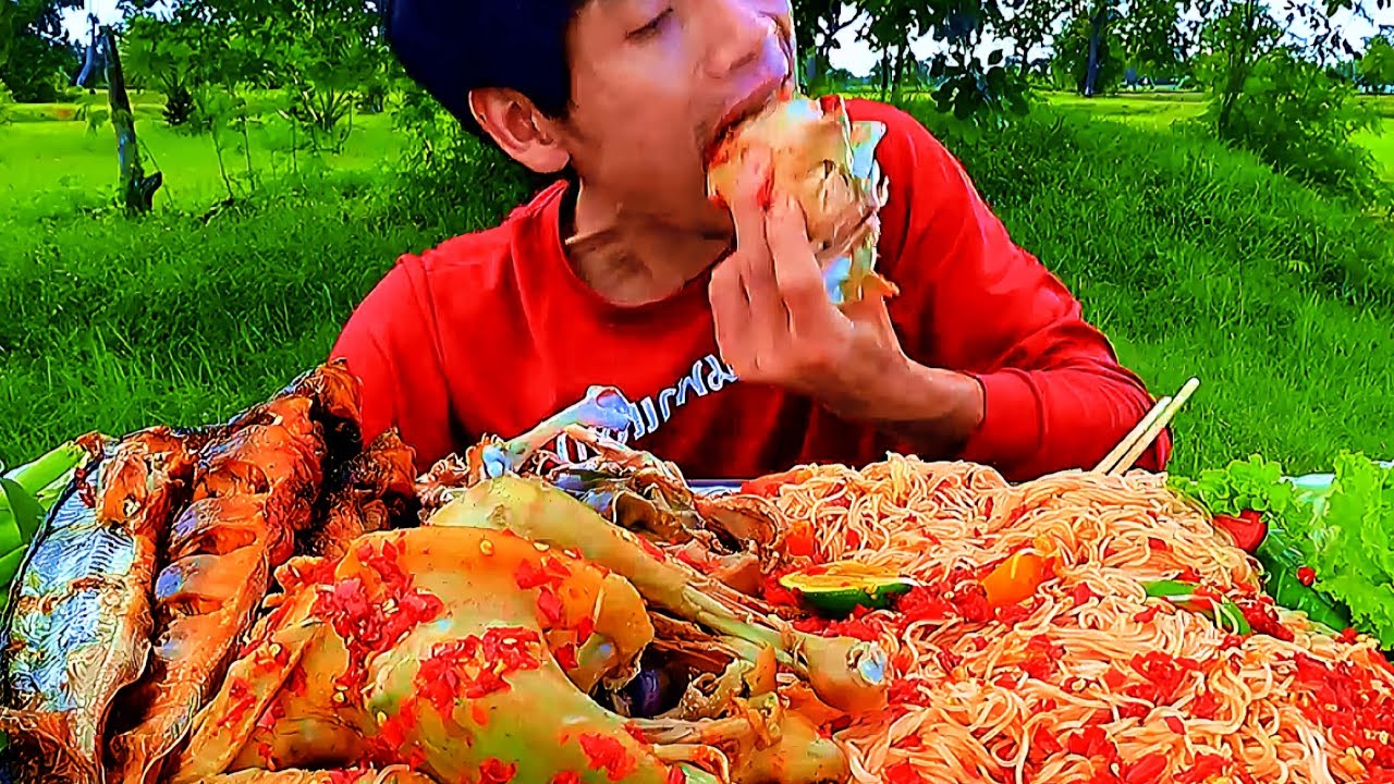 😱 Đại Tiệc Gà Luộc + Cá Nướng + Gỏi Đu Đủ Siêu Cay Xé Lưỡi! 🔥