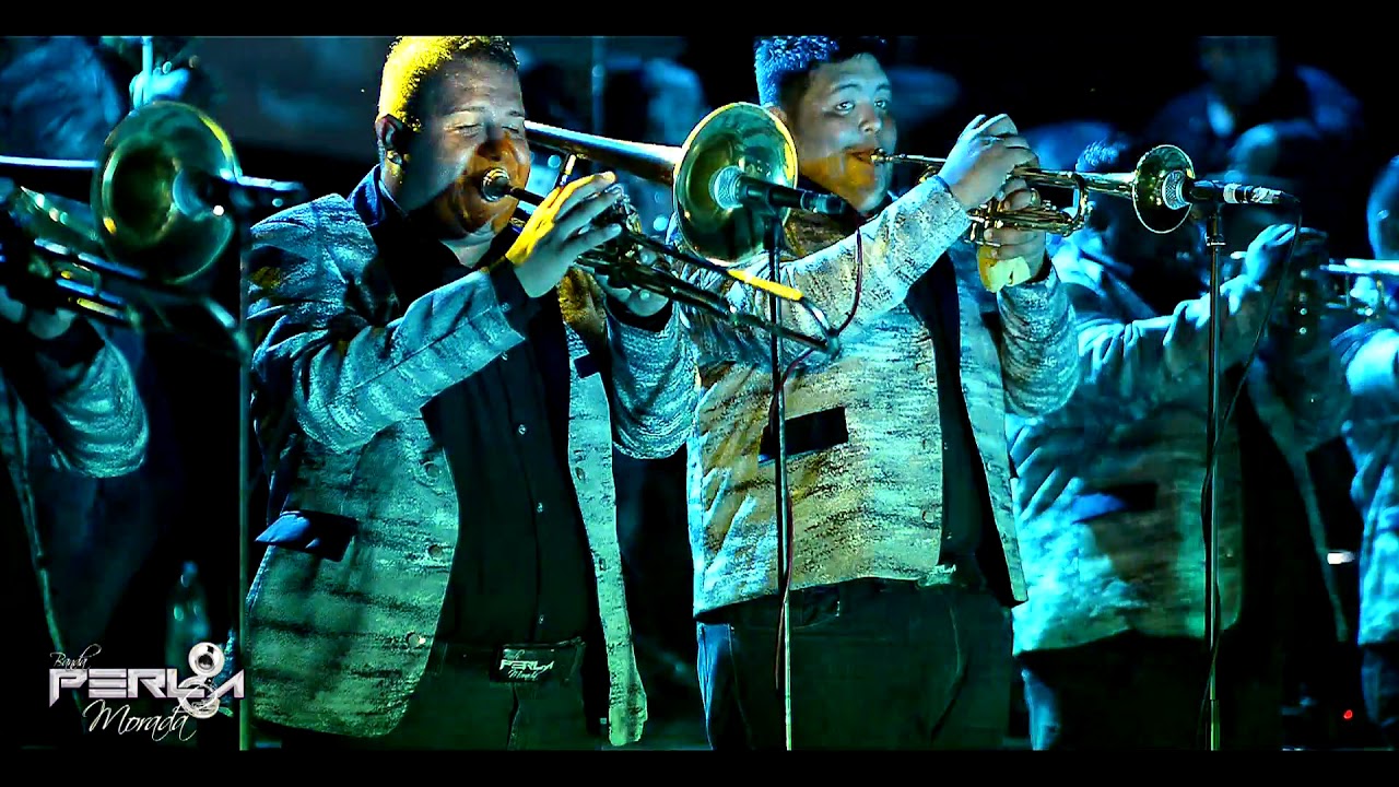 Banda Perla Morada.-La Marejada (En Vivo)