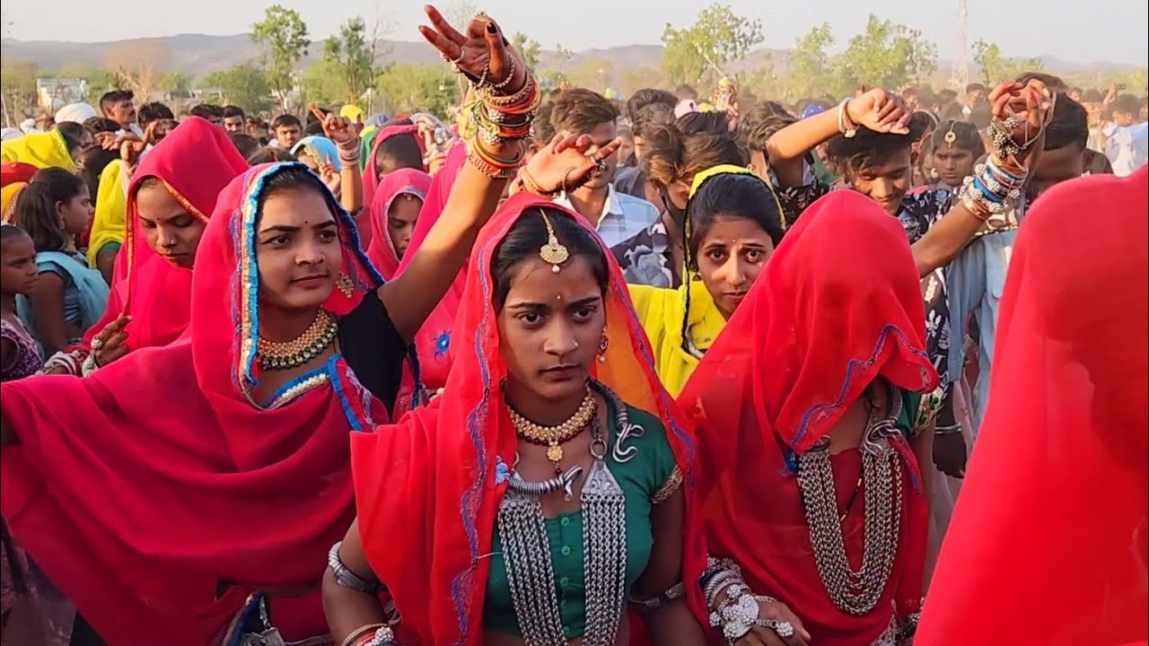 आगल पछल गैर मारो वो | Aagal Pachhal Gair Maro Vo | Anil Piplaj, Antar singh Solanki | Aadivasi Video