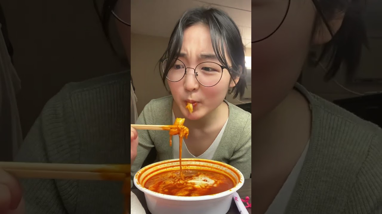 tteokbokki mukbang asmr!