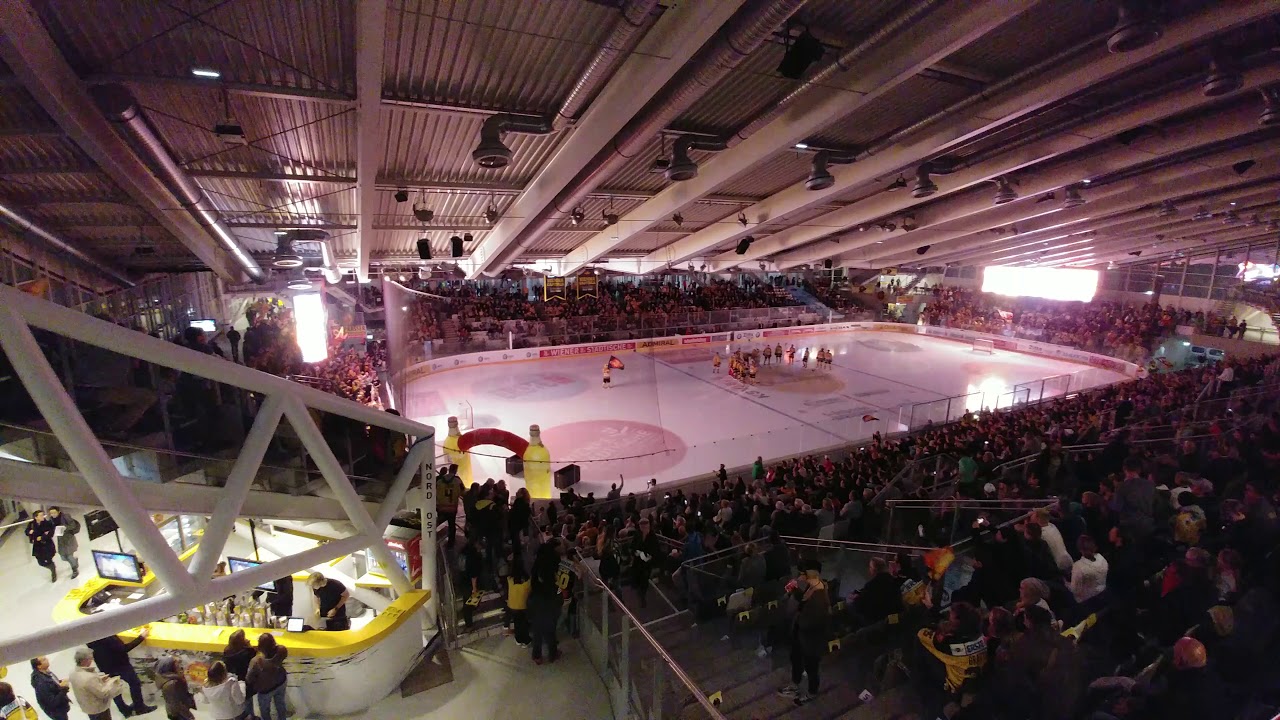 Vienna Capitals Spieler Vorstellung bei VIC- RBS 28.10.2017