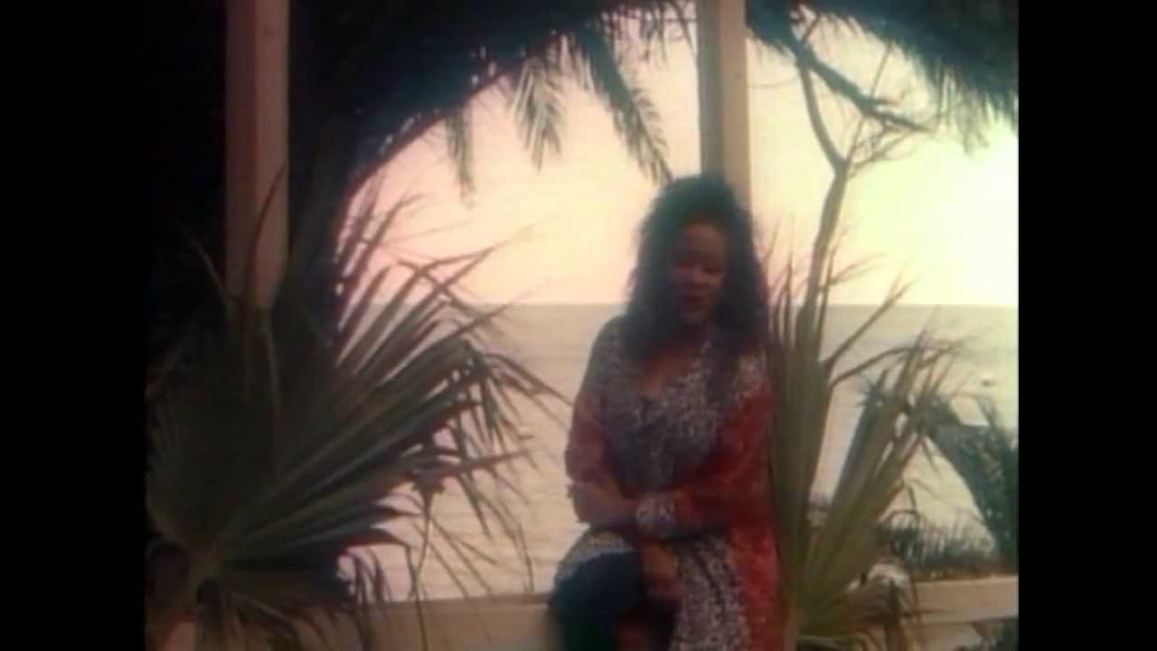 Donna Allen - Joy & Pain (Official Video)