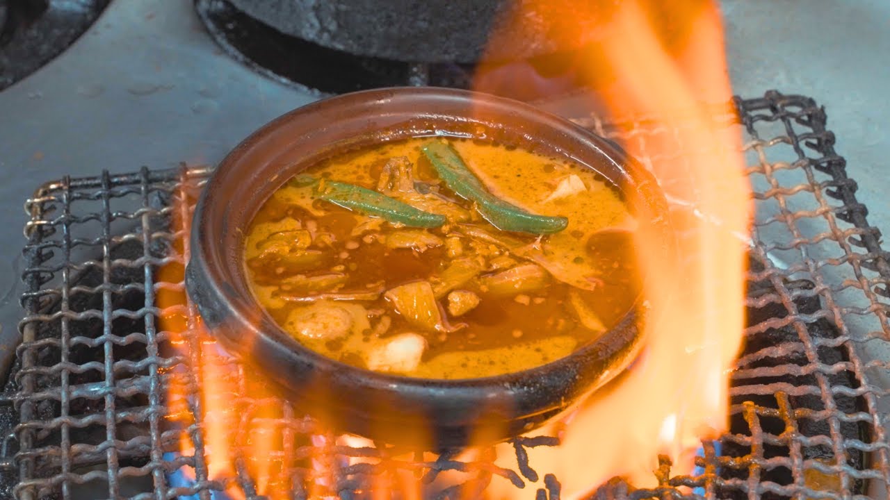 25 Years of Barossa: A Hidden Gem for Soup Curry and Wine in Ikebukuro, Tokyo