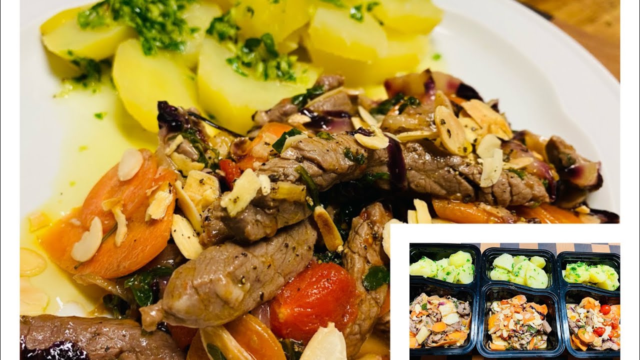 Straccetti di carne verdure e mandorle. ottimi anche freddi e adatti da portarsi al lavoro o ufficio