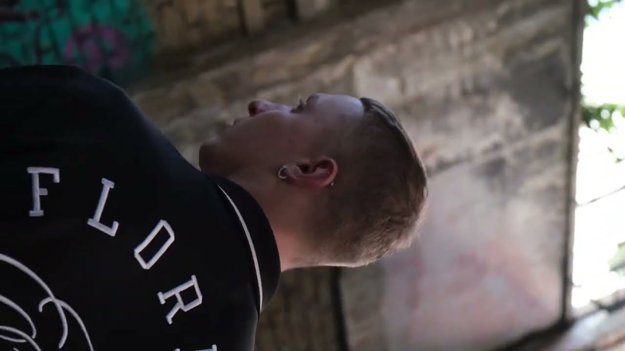 RARO - TUTTO OKAY feat. ALIEN KILLS (Visual Video)