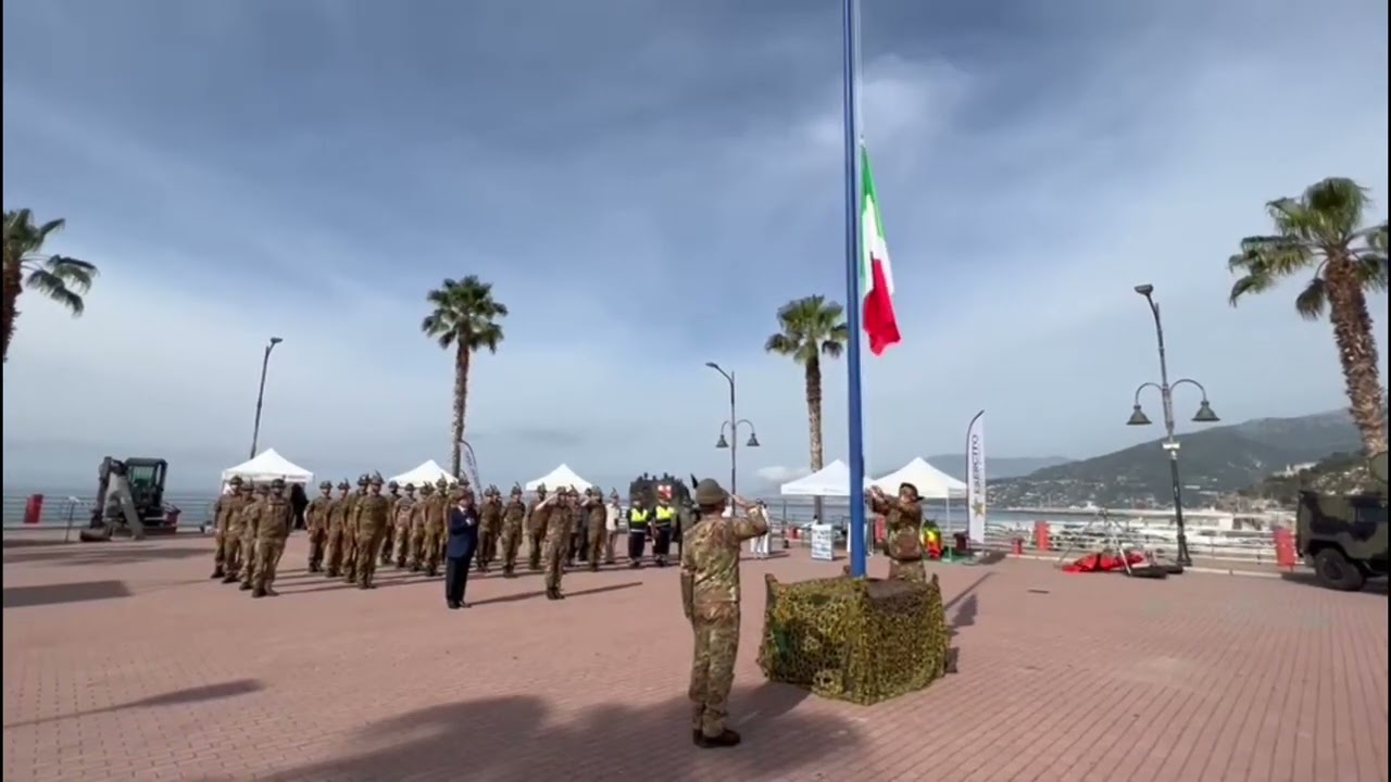 Ventimiglia, l’alzabandiera apre la Cittadella degli Alpini