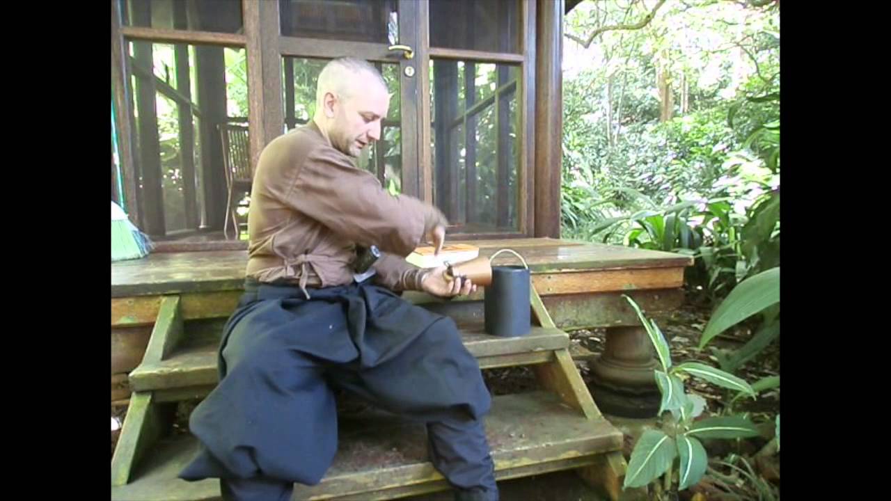 Gando and Irekohi: Ninja Lanterns from the Bansenshukai