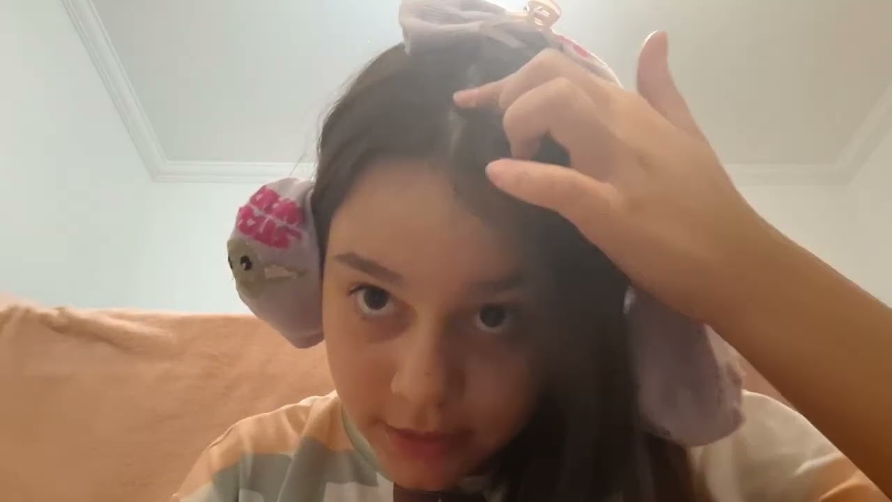 Ensinando a fazer caichinhos com meias