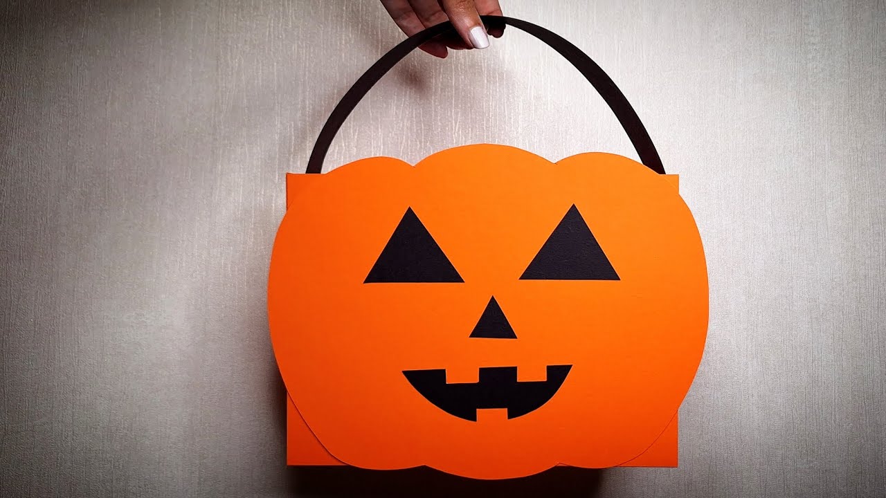 How to make a bag for Halloween 🎃 DIY Pumpkin Treat Bag✨️