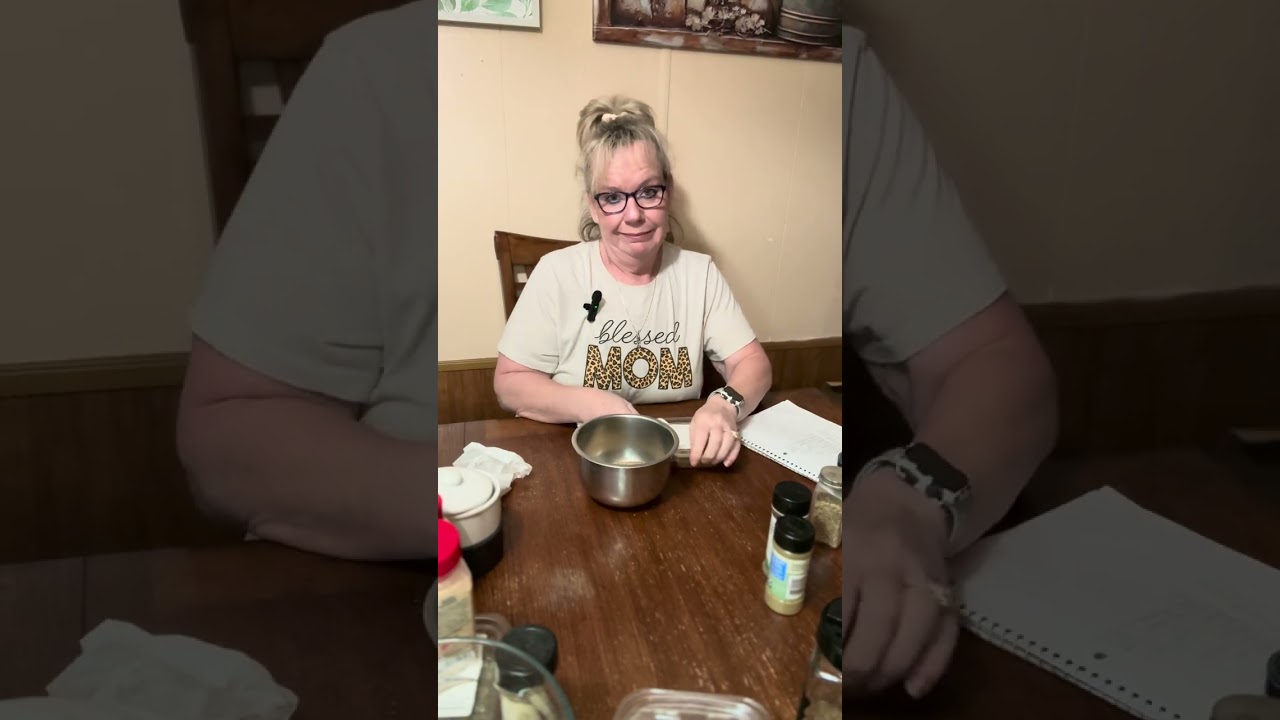 Amish Farm Dust- All purpose seasoning that’s yummy on meat and potatoes!!