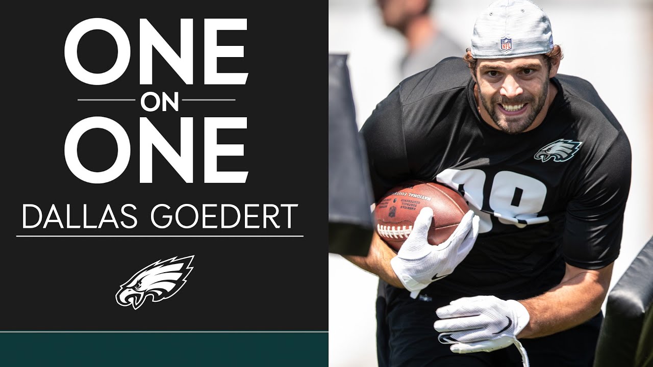 Dallas Goedert Discusses the Nuances of Playing Tight End & More | Eagles One-On-One